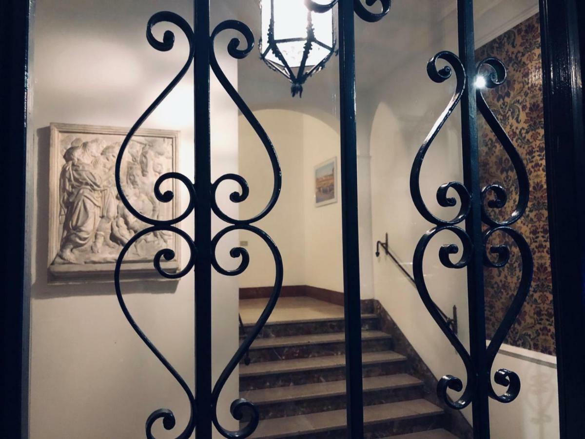 Florence Liberta Apartment With Balcony Dış mekan fotoğraf